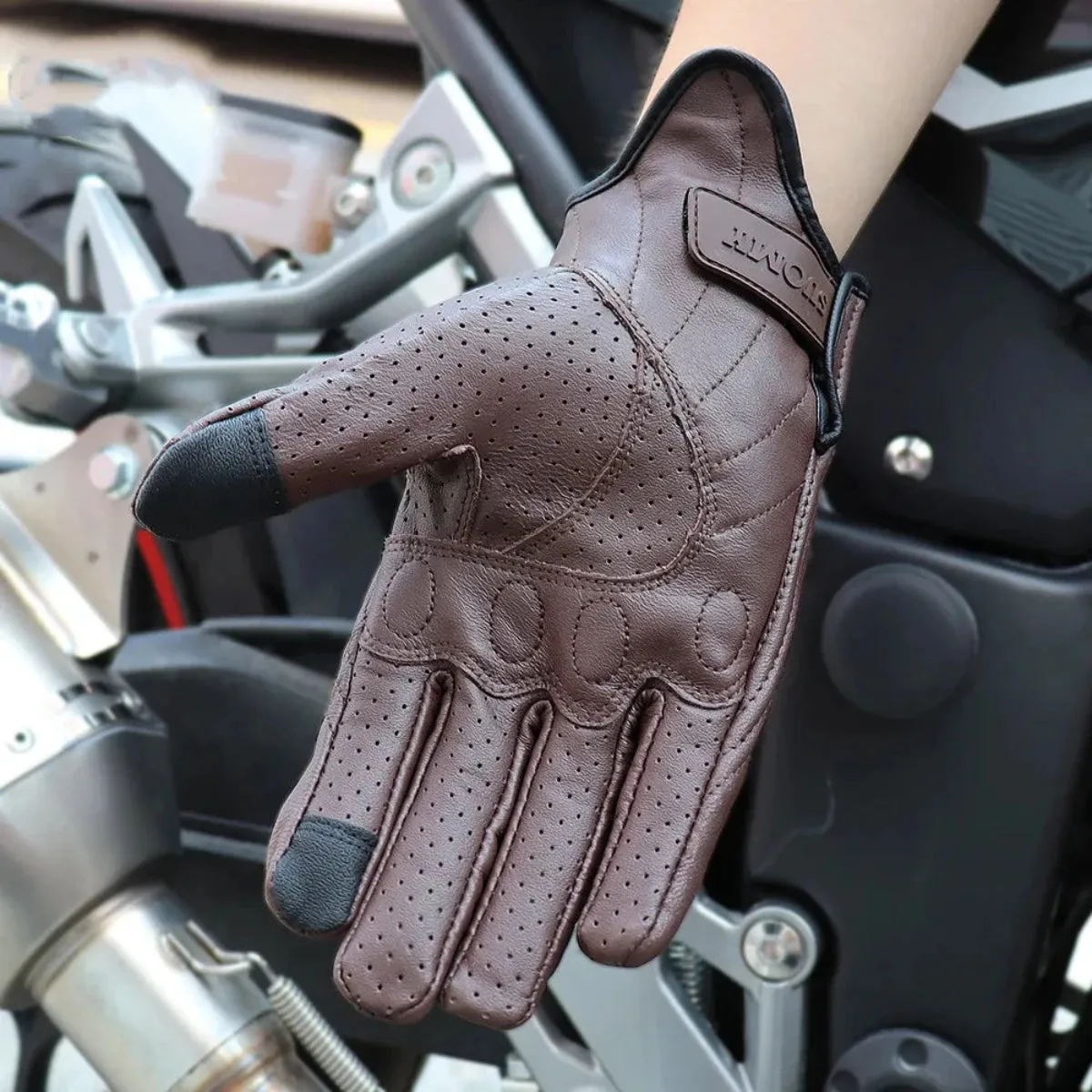 Alr™ Vintage Goatskin Full-Finger Motorcycle Gloves
