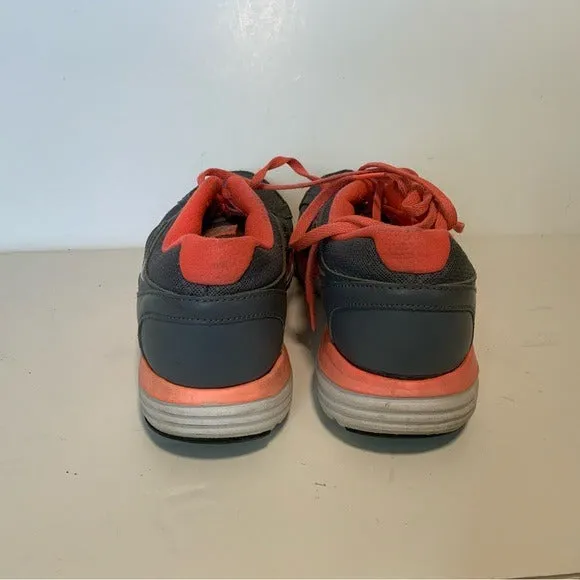 NIKE Gray and Peach Mesh Panel Athletic Sneaker Shoes