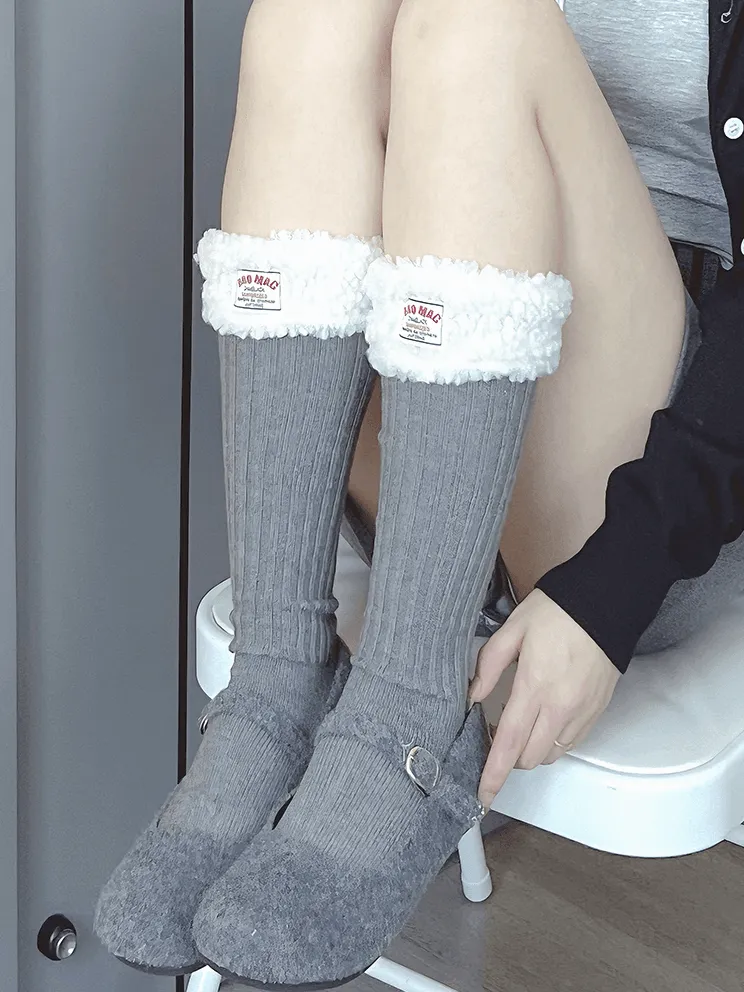 White/Black Sweet Plush Calf Socks